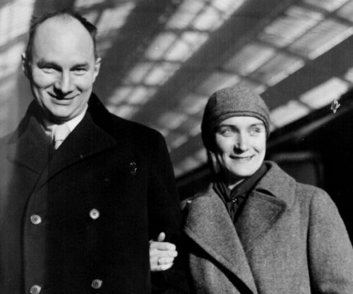 Alexander Rüstow with his wife Lorena before their departure into exile (1933).